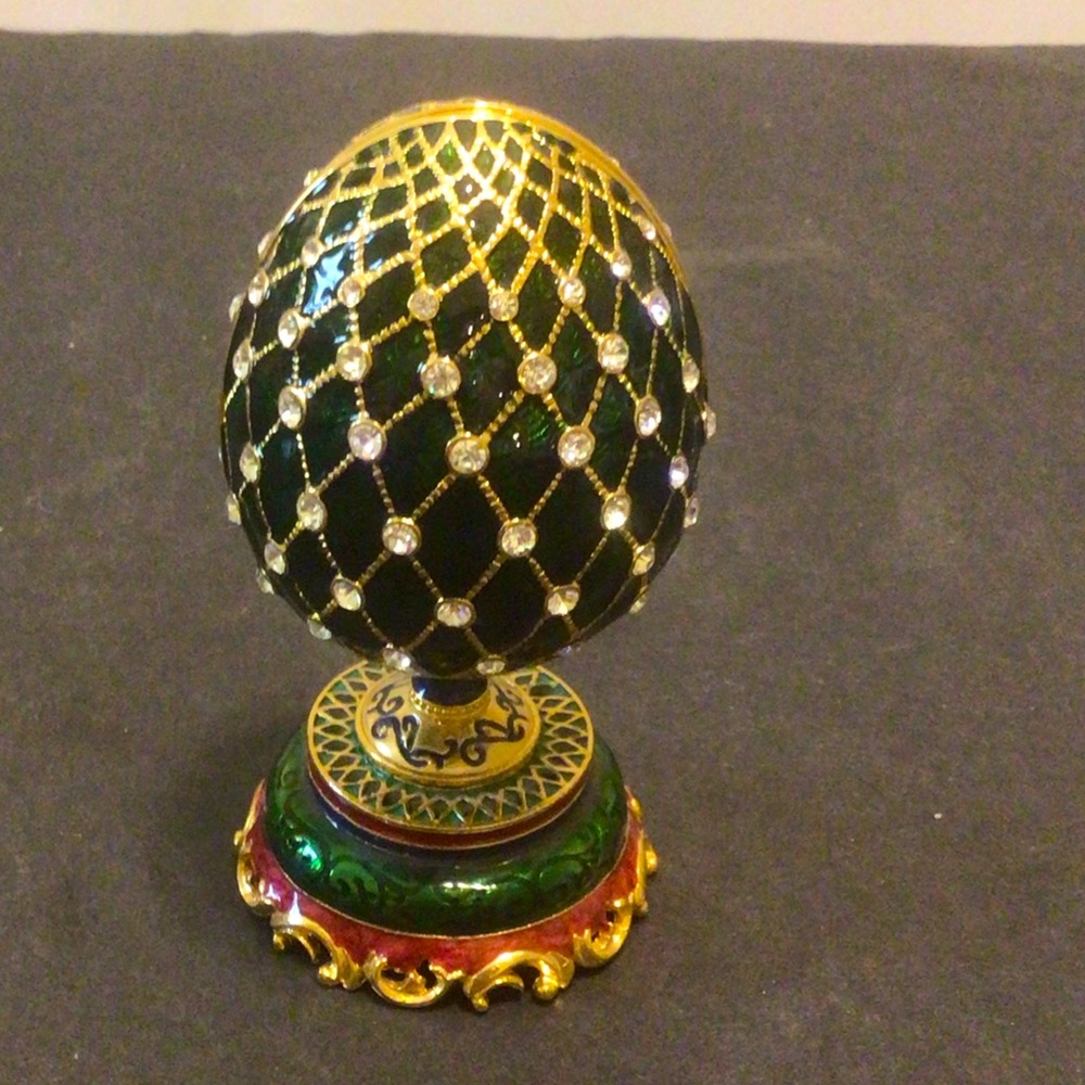 Vintage Xmas Gold & Enamel egg 5in